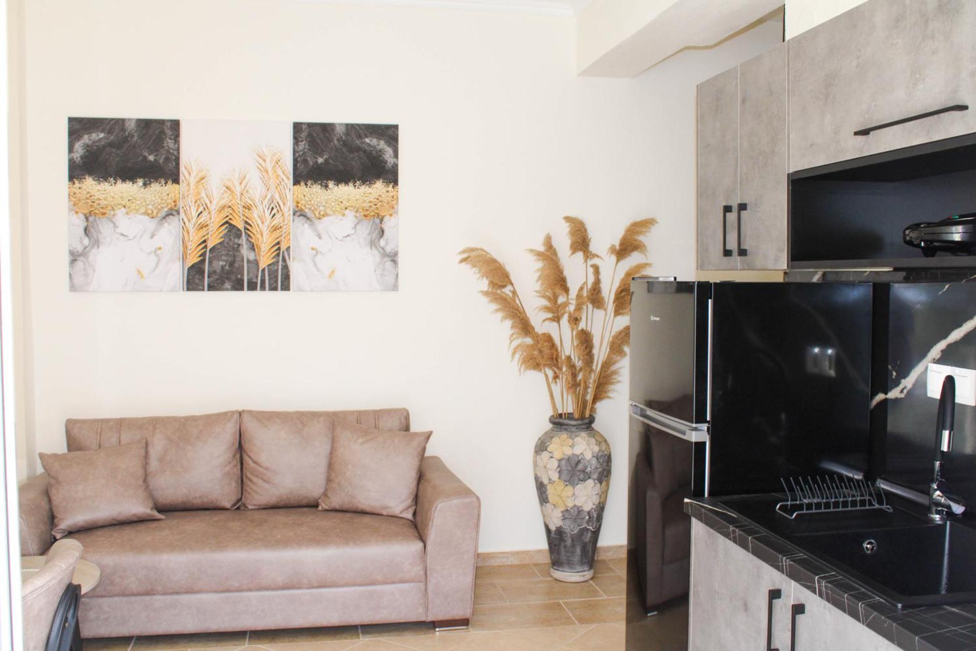 Comfy Apartments Nikiti  Buitenkant foto